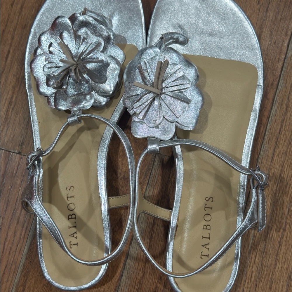 Talbots Metallic Sandals with Floral Design - Size 8.5
